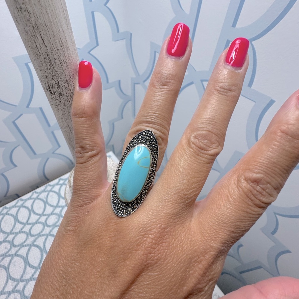 925 Silver and Turquoise Statement Ring